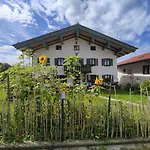 Kuenstlerhaus Weissgerberguetl Appartamento Marquartstein