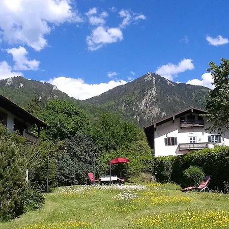 Kuenstlerhaus Weissgerberguetl Marquartstein