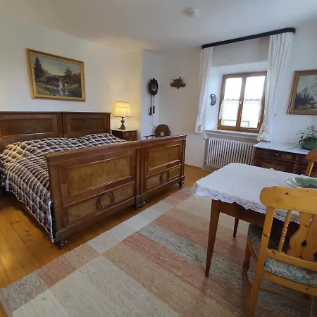 Kuenstlerhaus Weissgerberguetl Apartment
