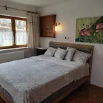 Kuenstlerhaus Weissgerberguetl Apartment