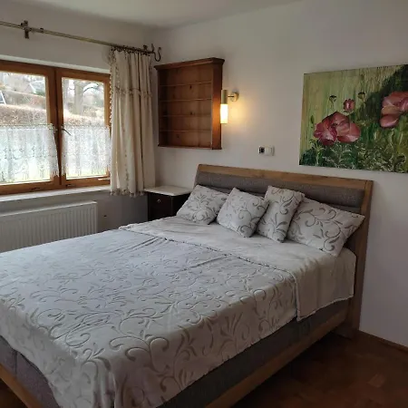 Kuenstlerhaus Weissgerberguetl Apartmán