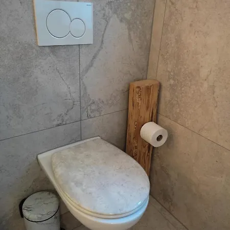 Kuenstlerhaus Weissgerberguetl Apartmán Marquartstein