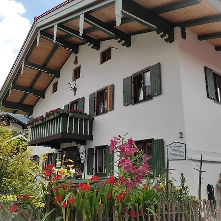Apartmán Kuenstlerhaus Weissgerberguetl Marquartstein